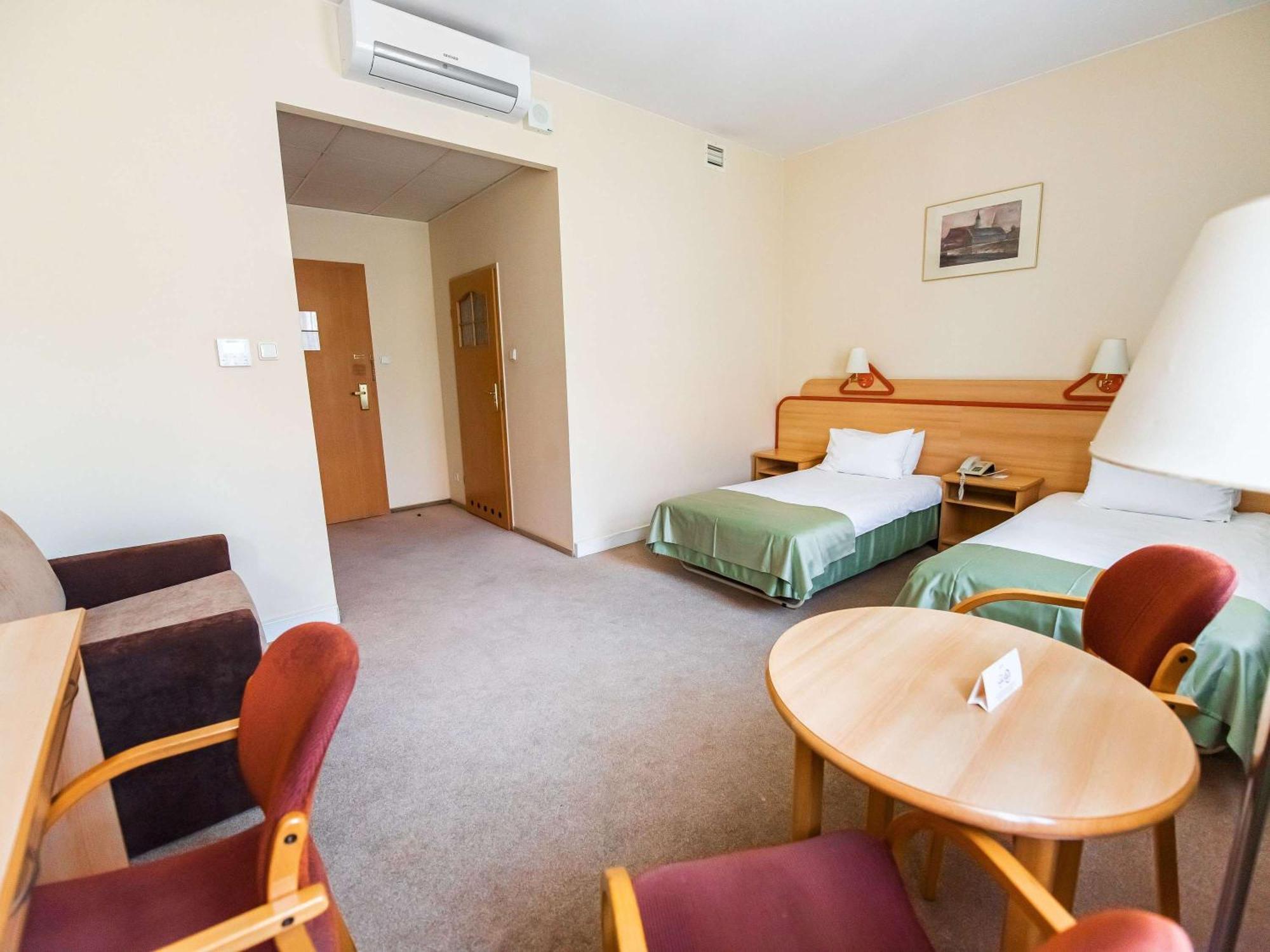 Mercure Οπόλε Εξωτερικό φωτογραφία