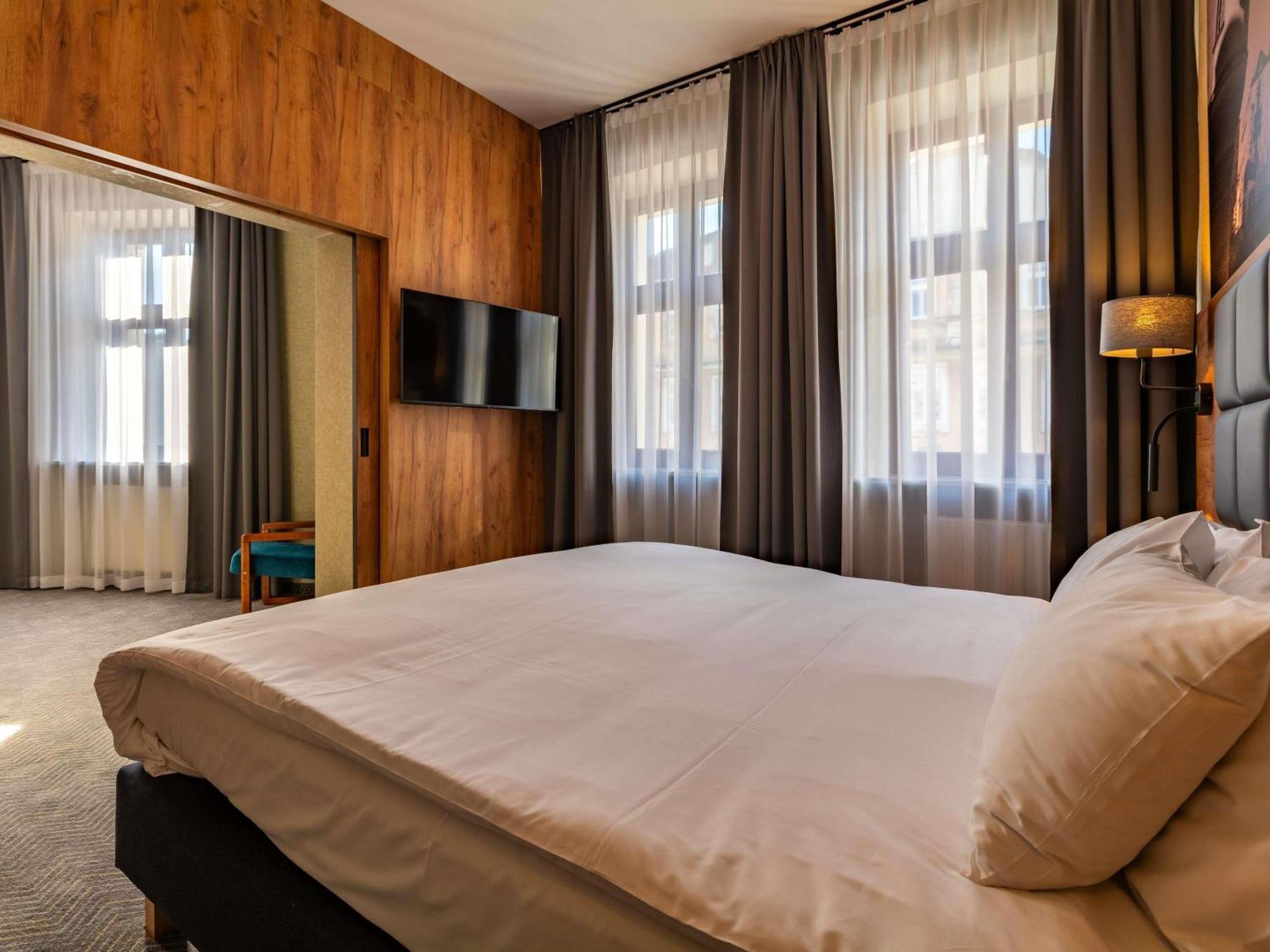 Mercure Οπόλε Εξωτερικό φωτογραφία
